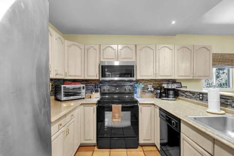 323 Bay view Avenue, Key Largo FL - photo 12 of 67