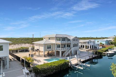 333 Indies Road, Ramrod Key FL - photo 6 of 66