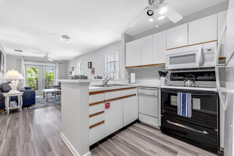 2 bedroom Condominium at 620 Thomas Street #149, Shipyard Ph 2 (1.0), Key West — photo 3