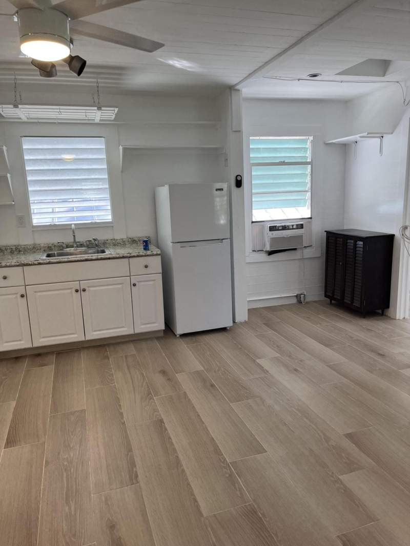 4 bedroom Single Family Residence at 809 Fleming Street, Key West, Key West — photo 4