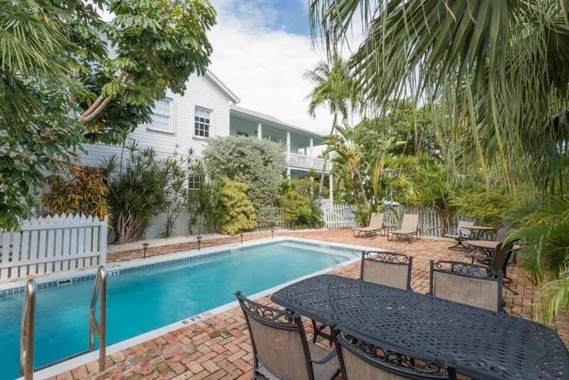 1 bedroom Condominium at 806 Florida Street #Apt 5, The Meadows (1.0), Key West — photo 1