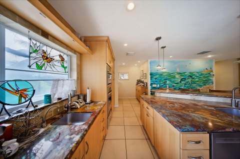 147 Gardenia Street, Plantation Key FL - photo 12 of 64