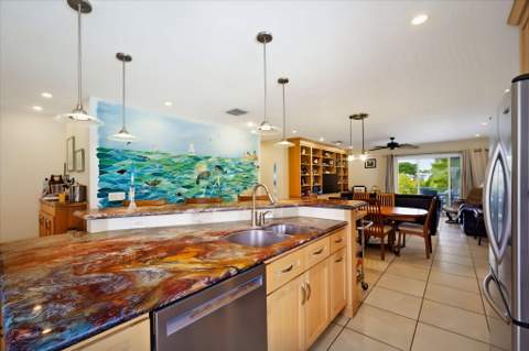 147 Gardenia Street, Plantation Key FL - photo 13 of 64