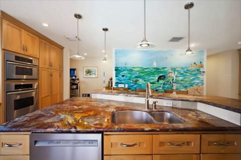147 Gardenia Street, Plantation Key FL - photo 14 of 64