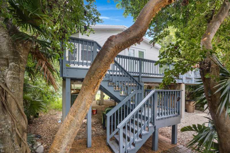 2 bedroom Single Family Residence at 336 Orange Avenue, Crains Sub (58.0), Marathon — photo 1