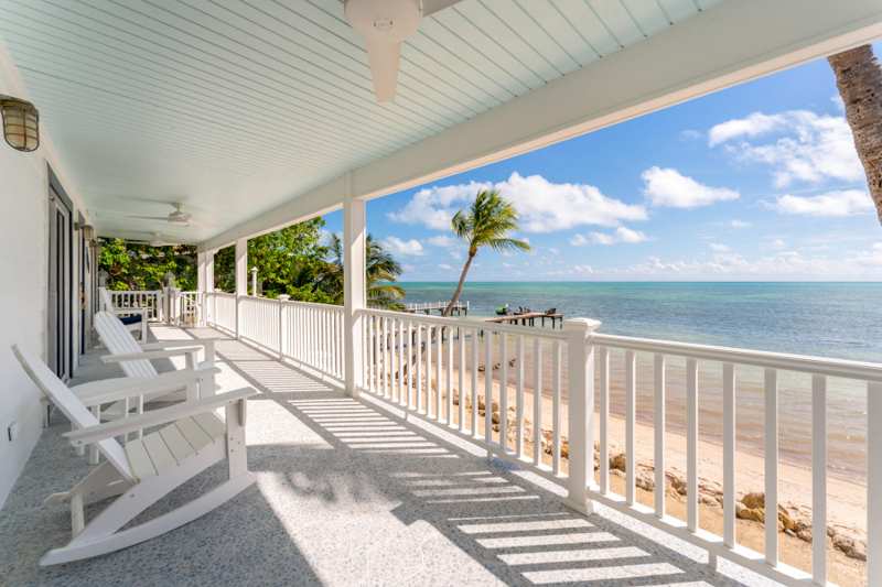 3 bedroom Single Family Residence at 75055 Overseas Highway, Mat Ocean Beach (75.0), Lower Matecumbe — photo 1