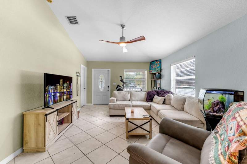 3 bedroom Single Family Residence at 547 Plante Street, S Creek Village (103.0), Key Largo — photo 3