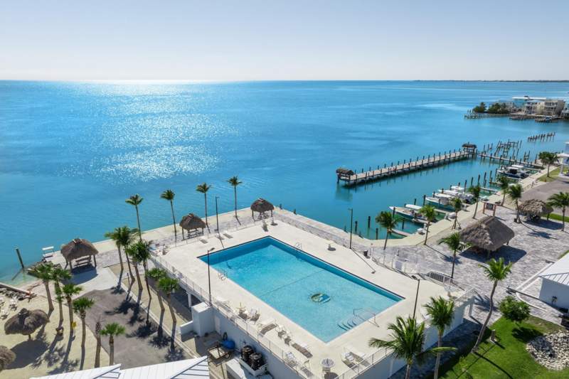 1 bedroom Condominium at 10877 Overseas Highway #31, Ocean Isles Fishing (52.5), Marathon — photo 4