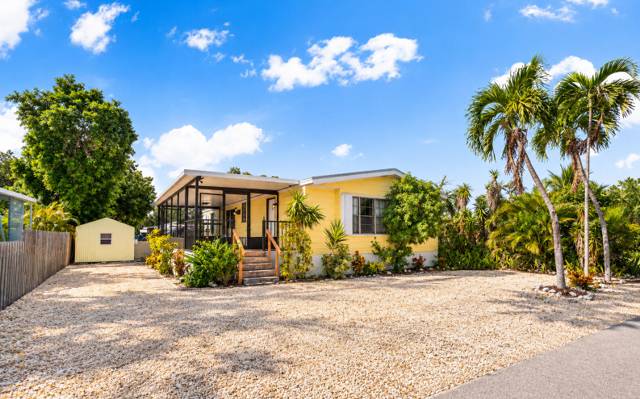 252 Oleander Drive