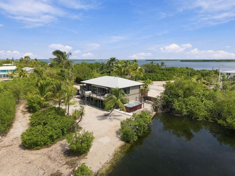 3 bedroom Single Family Residence at 1422 Boca Chica Road, Boca Chica Sub D (10.0), Geiger Key — photo 2