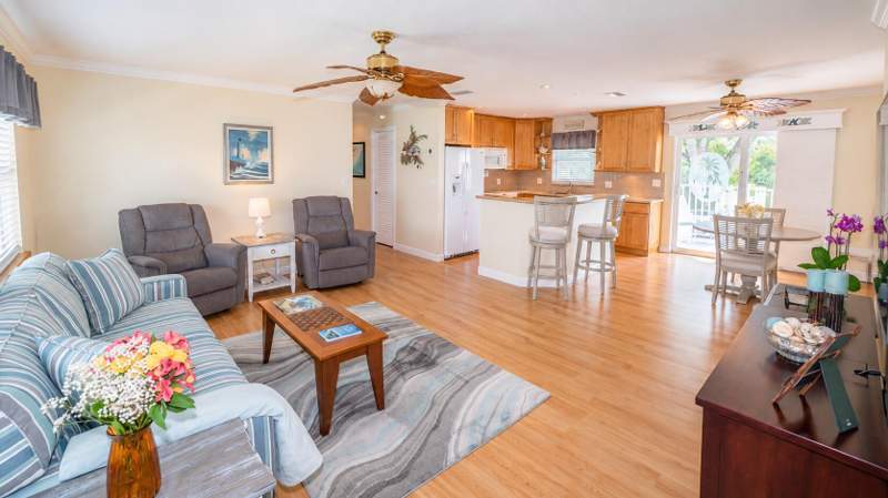 2 bedroom Condominium at 40 High Point Road #703, Plant Villas (88.5), Plantation Key — photo 3