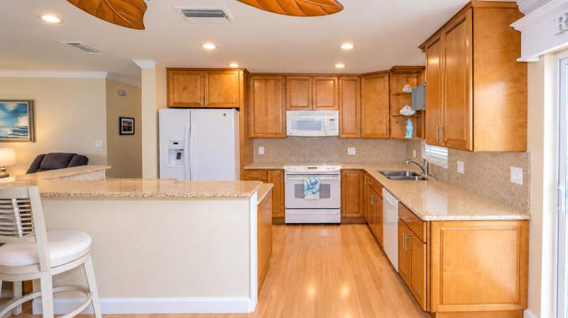 2 bedroom Condominium at 40 High Point Road #703, Plant Villas (88.5), Plantation Key — photo 5