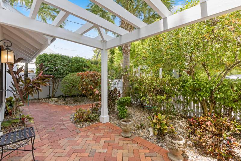 3 bedroom Single Family Residence at 1212 Olivia Street, W C Maloney Diagram (2.0), Key West — photo 3