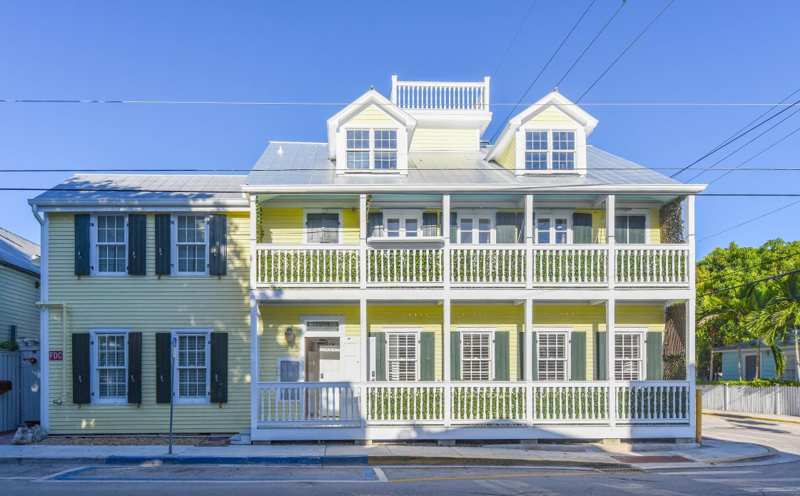 2 bedroom Condominium at 927 Thomas Street #1, Old Town - Unlisted (1.0), Key West — photo 1