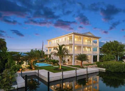 195 Ojibway Avenue, home for sale in Plantation Key 33070
