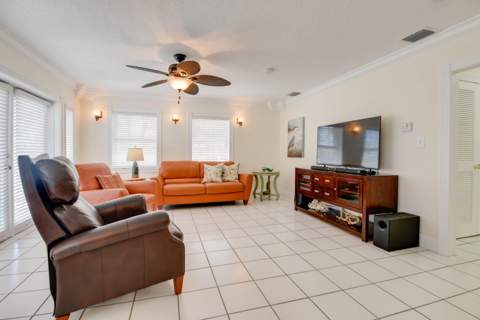 667 E Caribbean Drive, Summerland Key FL - photo 12 of 54
