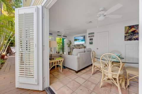 564 Porter Lane, Key West FL - photo 11 of 36