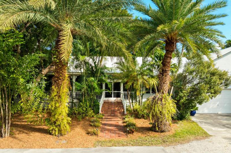 3 bedroom Single Family Residence at 33 Pen Key Club Drive, Penn Key Club (83.0), Upper Matecumbe Key Islamorada — photo 5