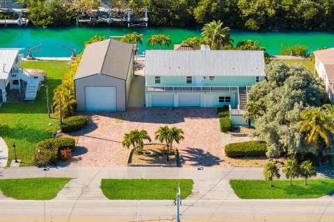 415 Sombrero Beach Road, home for sale in Marathon 33050