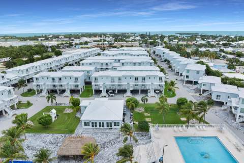 10877 Overseas Highway #82, Marathon FL - photo 11 of 43