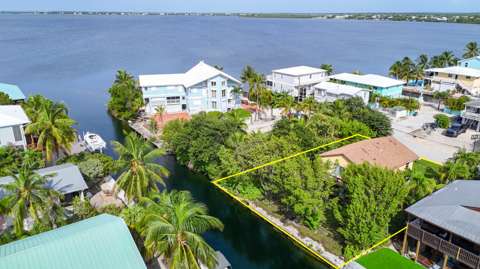 22960 Sharp Lane, home for sale in Cudjoe Key 33042