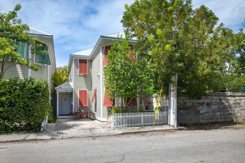2 bedroom Single Family Residence at 615 Amelia Street, Old Town - Unlisted (1.0), Key West — photo 2