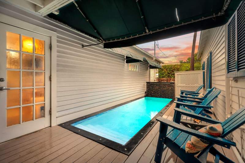 5 bedroom Single Family Residence at 415 & 417 Truman Avenue, Old Town - Unlisted (1.0), Key West — photo 2