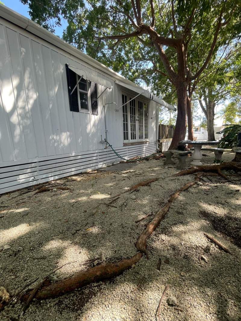 3 bedroom Mobile Home at 309 Lance Lane, Key Largo Mob Homesites (104.5), Key Largo — photo 3