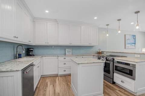 755 W Ocean Drive #7, Key Colony FL - photo 8 of 28