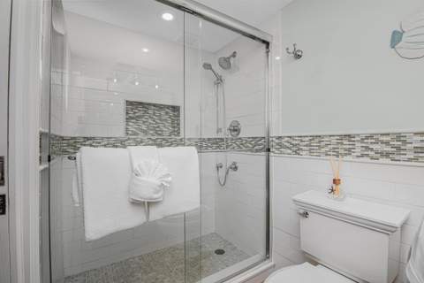 755 W Ocean Drive #7, Key Colony FL - photo 21 of 28