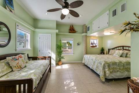712 26Th Street, Marathon FL - photo 8 of 33