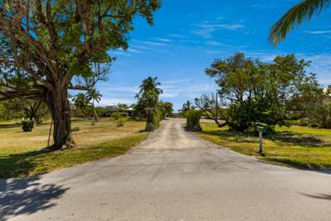 1151 Sugarloaf Boulevard, Sugarloaf Key FL - photo 6 of 32