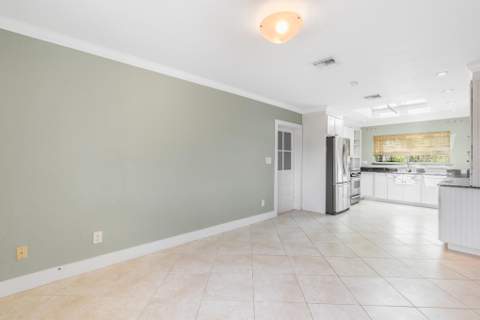 1151 Sugarloaf Boulevard, Sugarloaf Key FL - photo 13 of 32