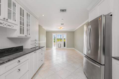 1151 Sugarloaf Boulevard, Sugarloaf Key FL - photo 15 of 32