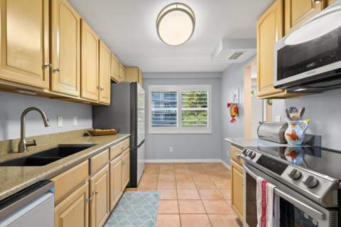 1901 S Roosevelt Boulevard #208 N, Key West FL - photo 15 of 40