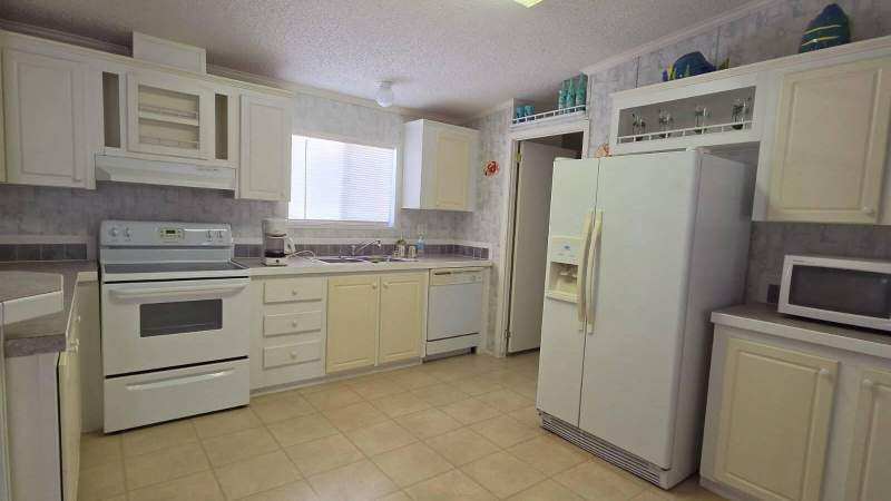 3 bedroom Single Family Residence at 222 Cuba Road, Harris Ocean Park (93.0), Key Largo — photo 5