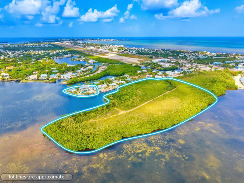 6 bedroom Single Family Residence at 1153 70th Street Gulf, Roosevelt Point #1 (51.0), Marathon — photo 5