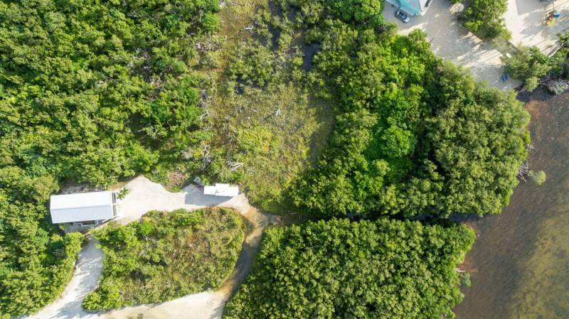 2 bedroom Single Family Residence at 150 Sabal Avenue, Palma Sola (93.0), Key Largo — photo 5