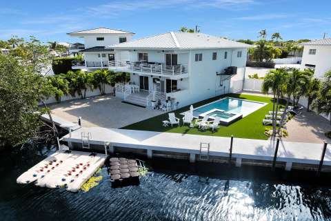 107 Azalea Street, home for sale in Plantation Key 33070