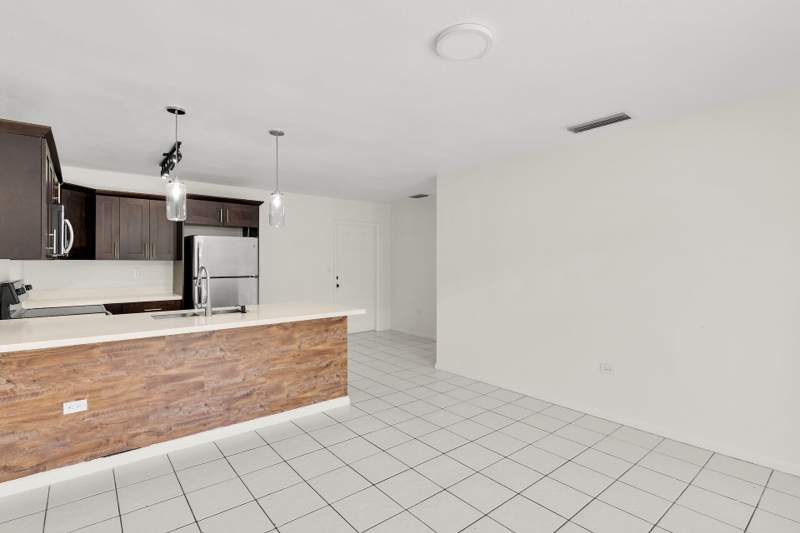 2 bedroom Condominium at 1129 Pebble Beach Lane #Apt 11, Indies Island Condo (61.0), Duck Key — photo 5