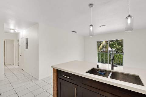 1129 Pebble Beach Lane #Apt 11, Duck Key FL - photo 9 of 21