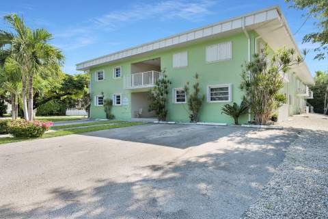 1129 Pebble Beach Lane #Apt 11, Duck Key FL - photo 18 of 21