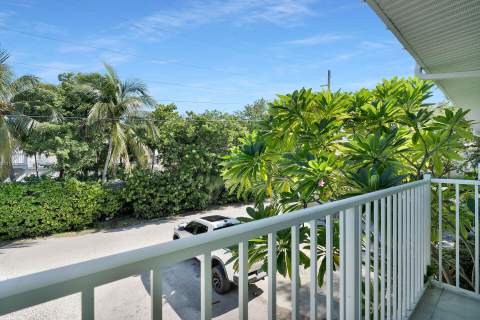1129 Pebble Beach Lane #Apt 11, Duck Key FL - photo 8 of 21
