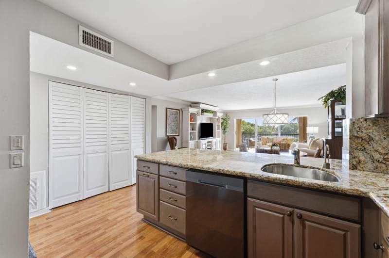 2 bedroom Condominium at 96000 NW Overseas Highway #Apt W22, Buttonwood Bay (96.0), Key Largo — photo 4
