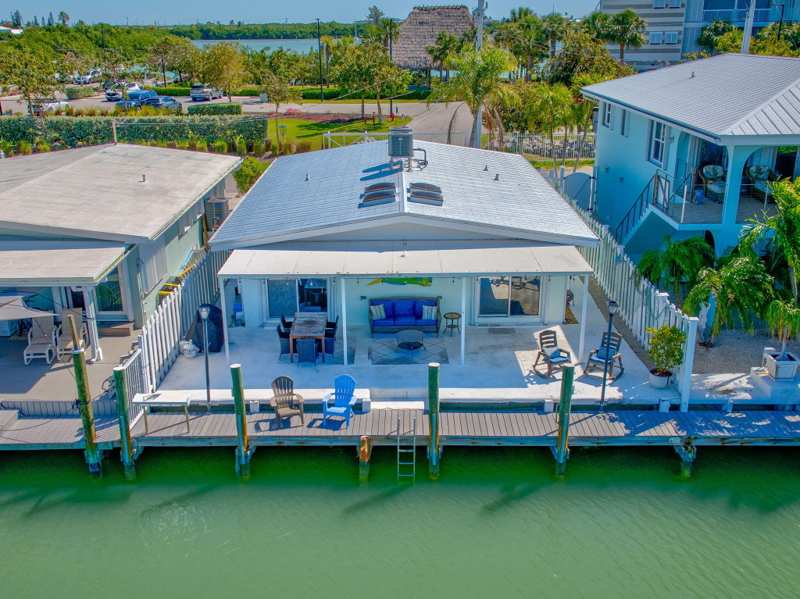 2 bedroom Single Family Residence at 97 Coral Lane, Key Colony Beach (53.5), Key Colony — photo 1