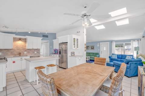 97 Coral Lane, Key Colony FL - photo 13 of 47