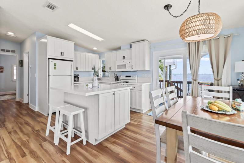 2 bedroom Mobile Home at 701 Spanish Main Drive #198, Venture Out (23.0), Cudjoe Key — photo 4