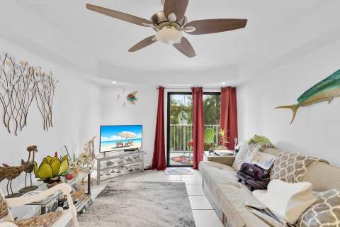 201 E Ocean Drive #312, Key Colony FL - photo 7 of 36