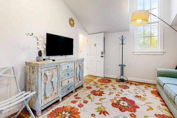 3 bedroom Multi-Units at 1011 Whitehead Street, Key West, Key West — photo 2
