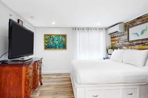 1011 Whitehead Street, Key West FL - photo 15 of 34